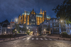 La Cathédrale depuis le Pont Paul Torrow Tableau sur toile: 80x60 cm  Tarif promo: 49 euros